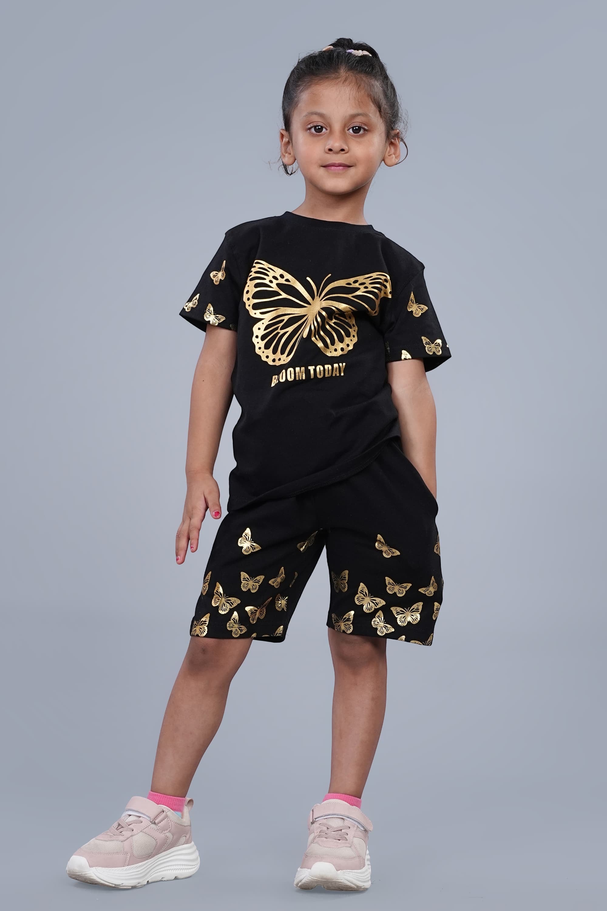 girls clothing set wit butterfly print