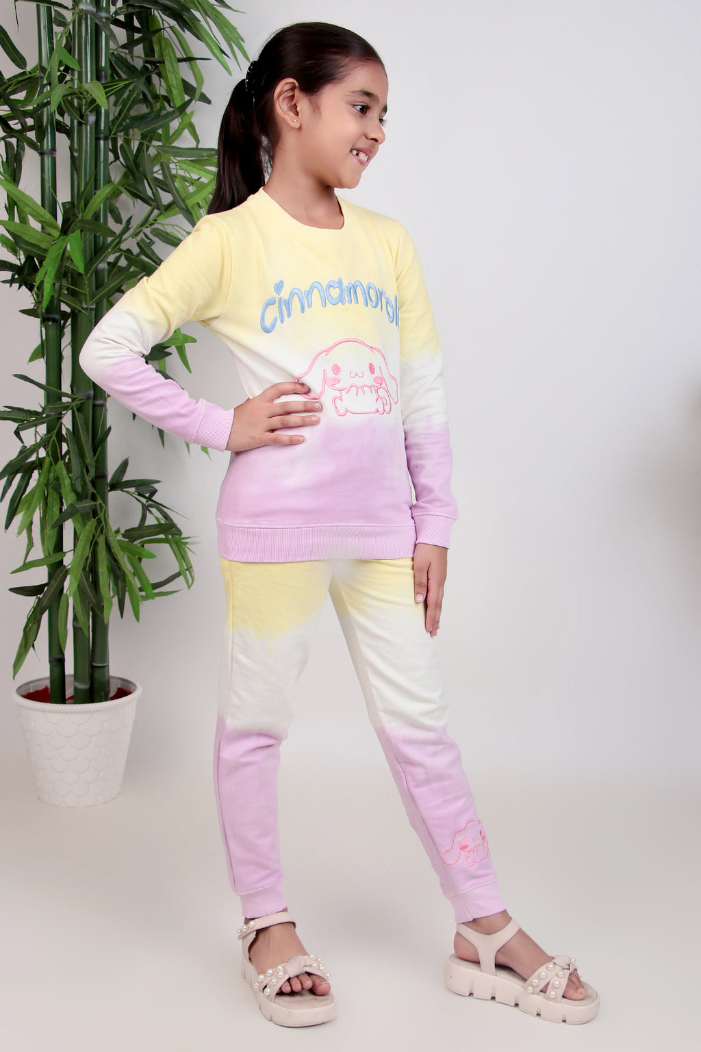 Girls fleeced winter tracksuit with patterned tie and dye