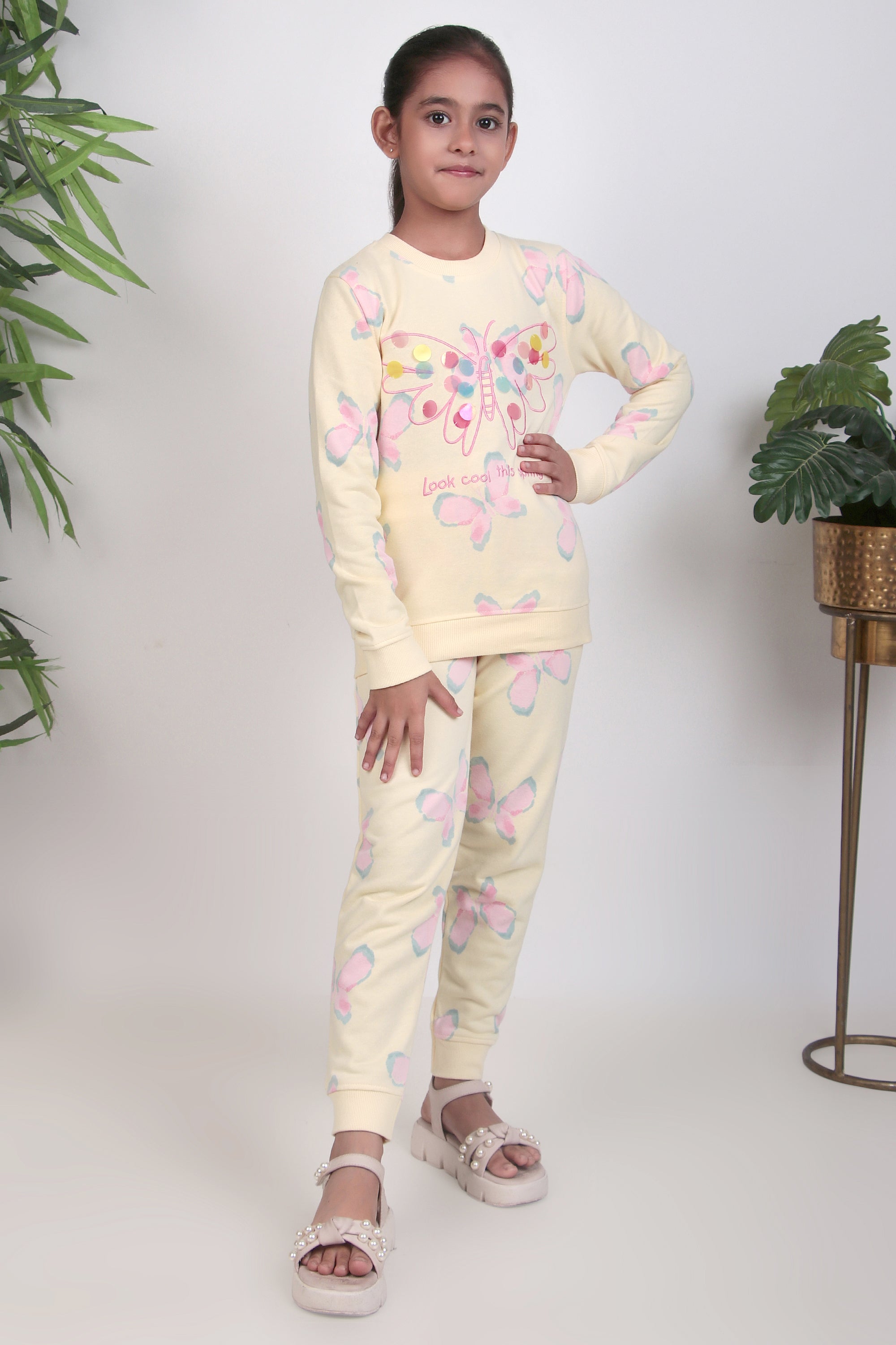 Girls butterfly embroidery and sequin winter tracksuit