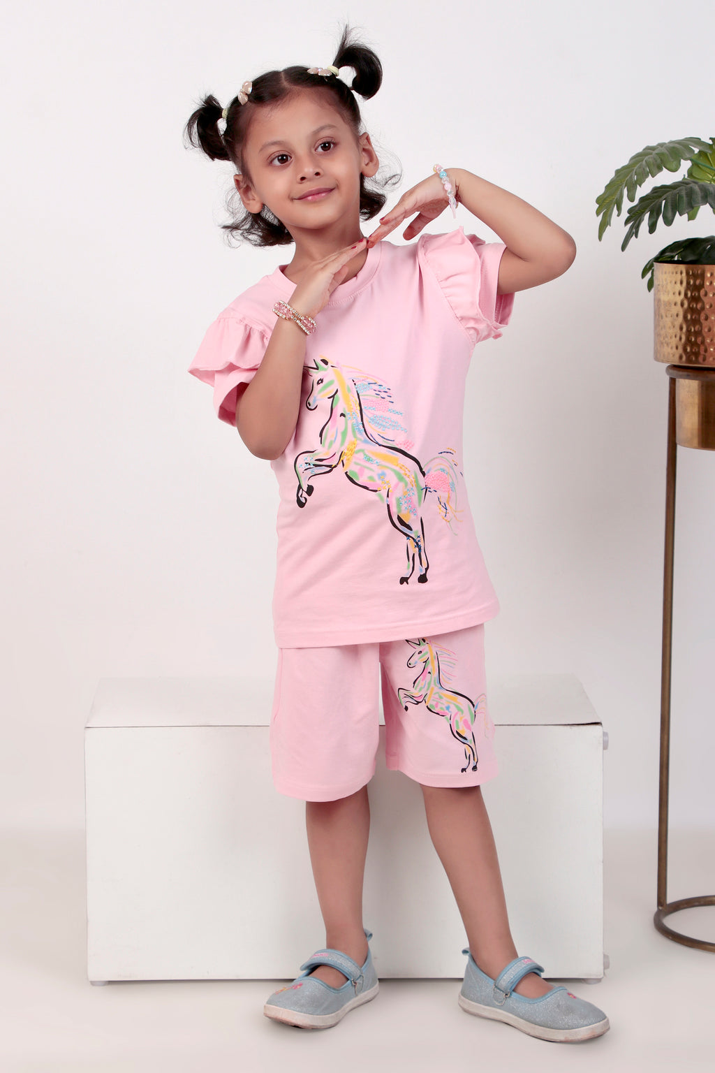 Girls half sleeves top and shorts Unicorn Printed Pink Colour Co-ord set