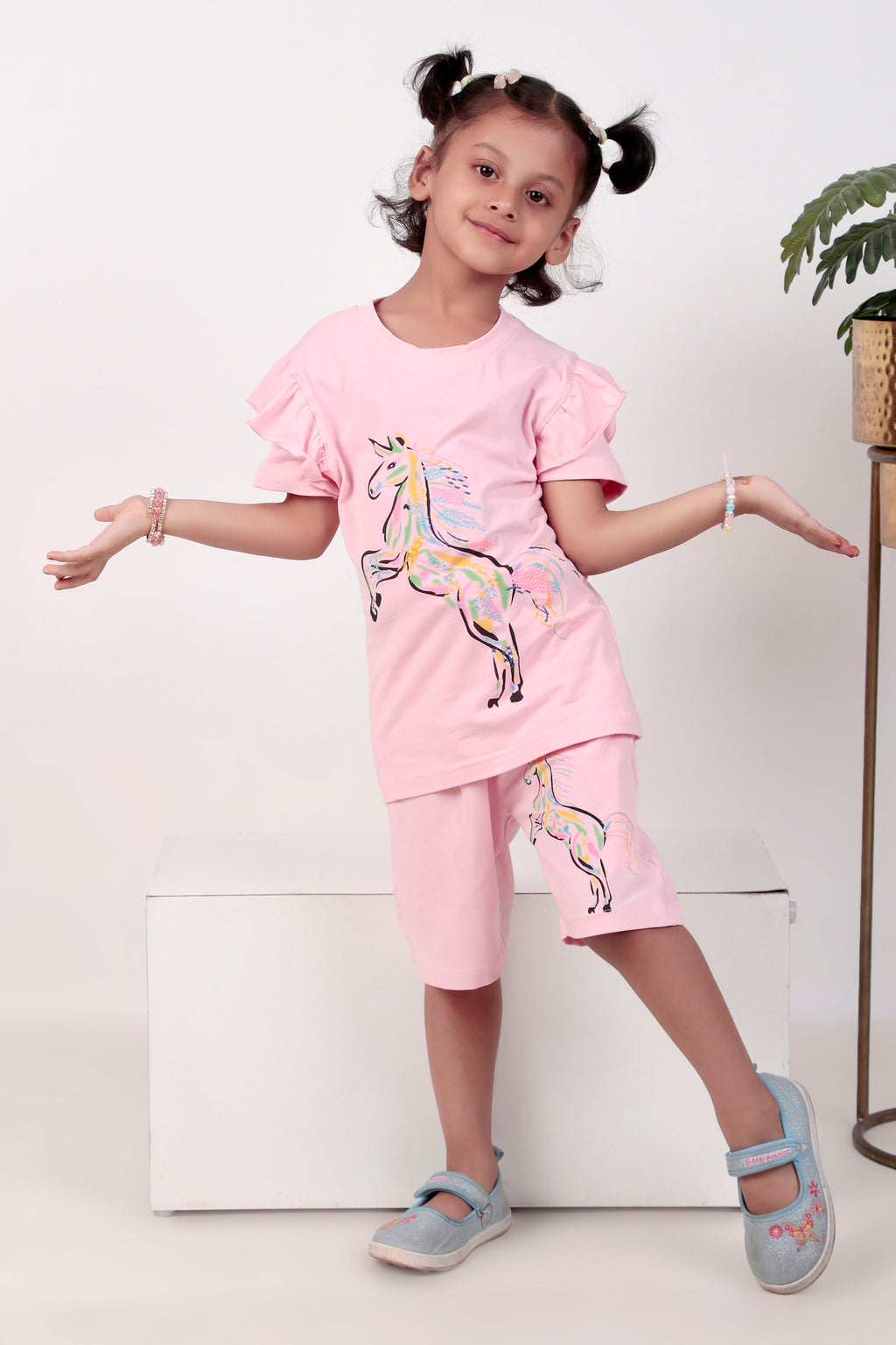 Girls half sleeves top and shorts Unicorn Printed Pink Colour Co-ord set